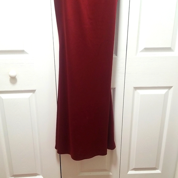 Windsor Women's Burgundy and Red Mermaid Gown XS - Picture 3 of 9